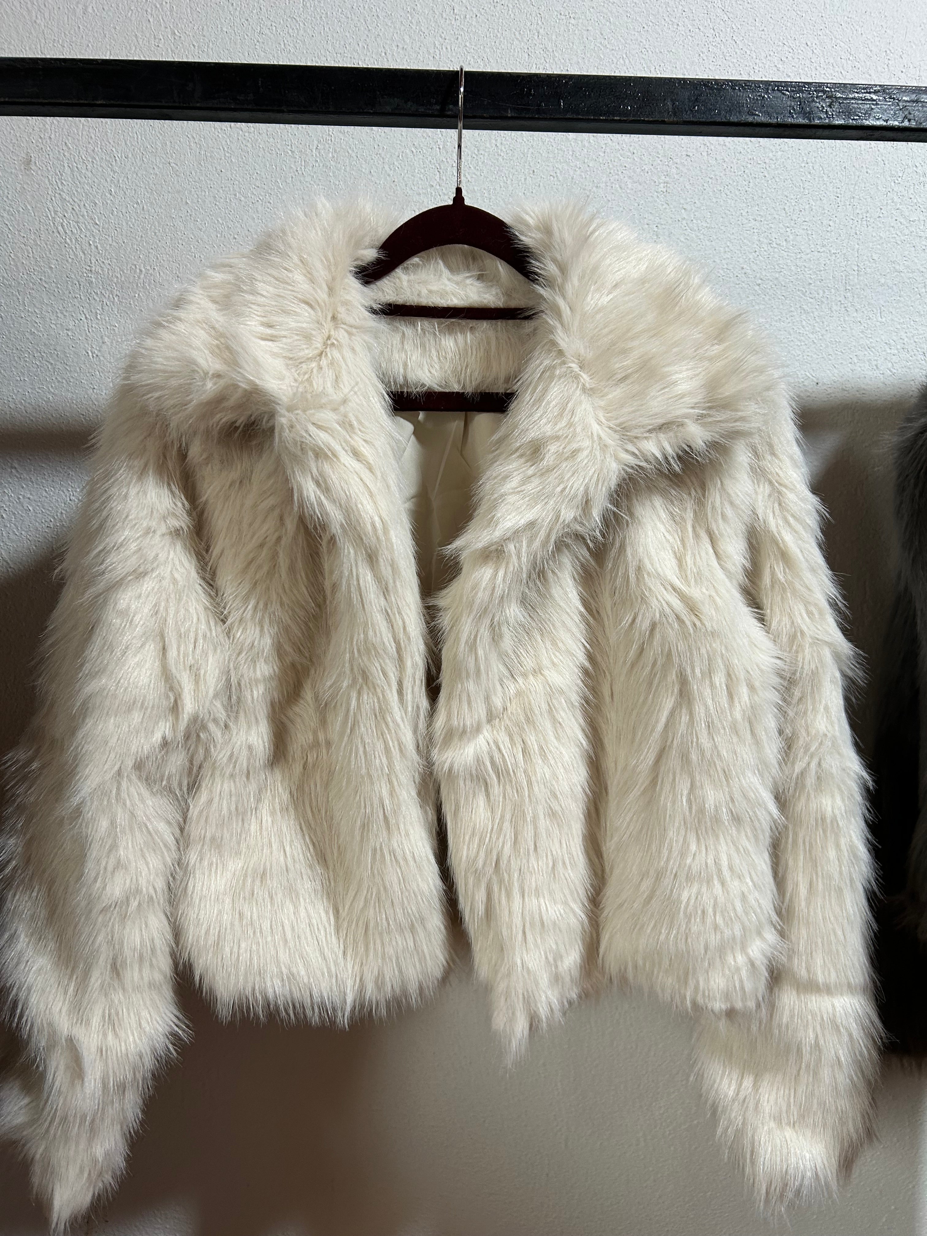 Coat fluffy