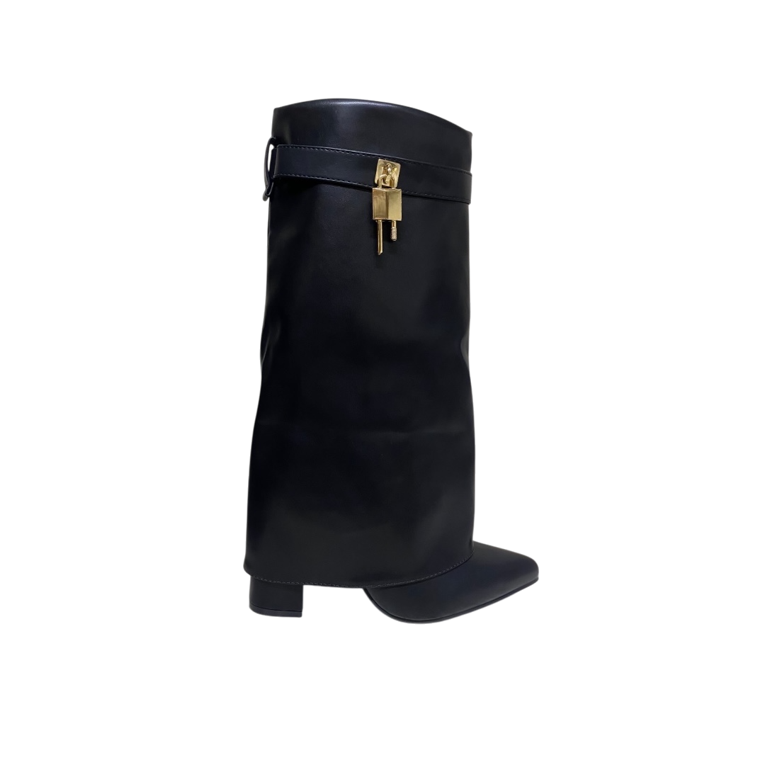 Kitten Boots 🔒